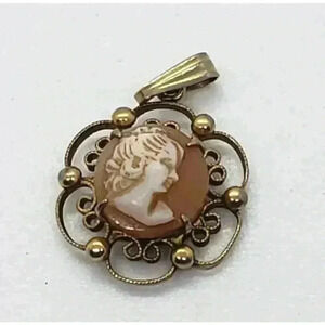 Alice Caviness Cameo Vintage Pendant Necklace 9k Gold Filled Signed 1940 RARE